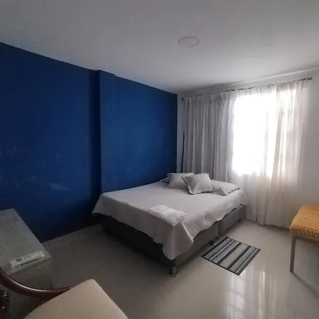 Kavala Anisa Habitación en casa particular *